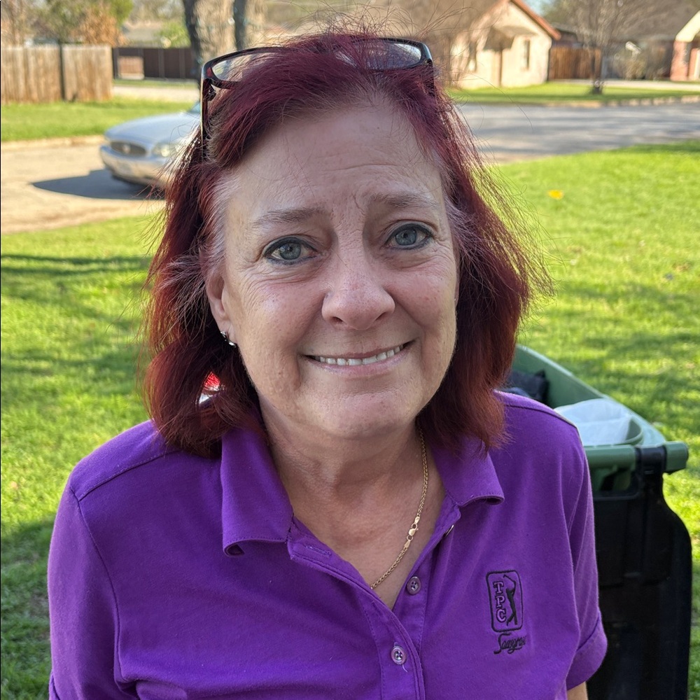 Meet your Posher, Tiffany